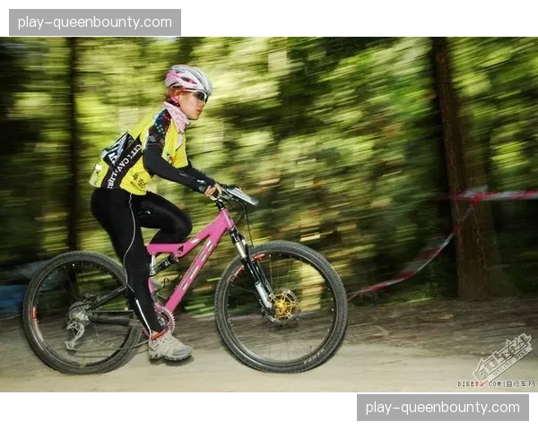 山地自行车运动安全知识进校园活动开展