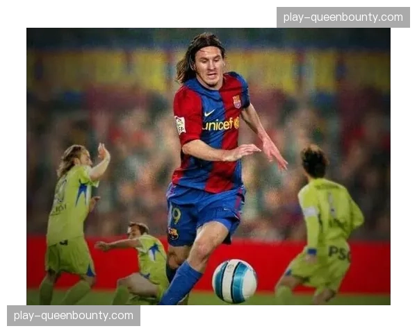 历史回顾：十年前的今天，梅西在西甲上演“五子登科”。