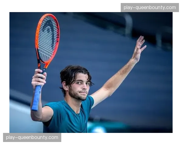 丹麦小将鲁内因腹部拉伤，退出迈阿密大师赛