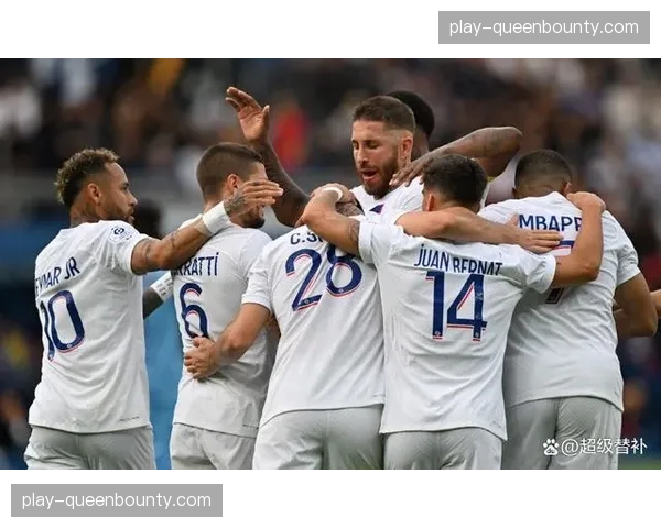 图解：波鸿的5-3-2阵型如何在由守转攻时迅速演变为3-4-3